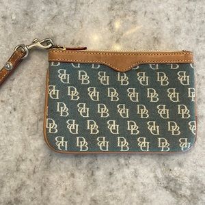 Dooney & Bourke green monogram wristlet
